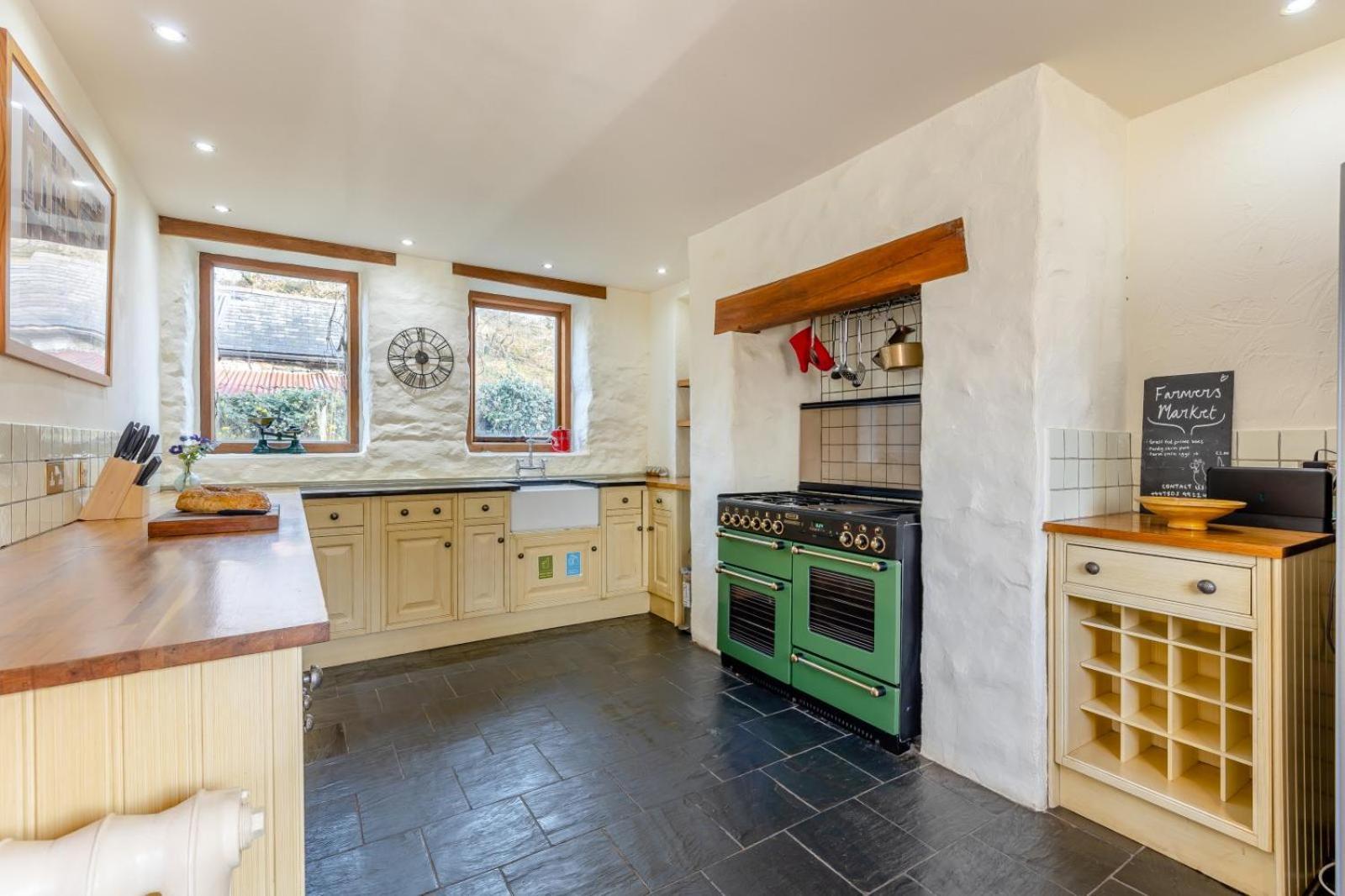 Pandy Farmhouse - Panoramic Mountain Views Within Snowdonia'S National Park - 4X4 Recommended Dolgellau Bagian luar foto